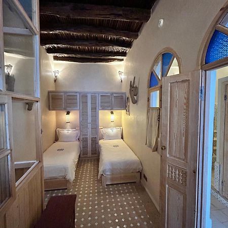 Beau Riad En Medina, Lumineux Et Avec Terrasse Privee Sur Mer Essaouira Ngoại thất bức ảnh